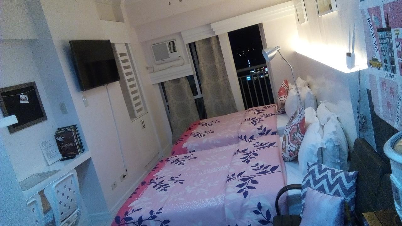 Mary'S Crib Cityland Prime Tagaytay With Free Wifi & Swimming Tagaytay City Ngoại thất bức ảnh